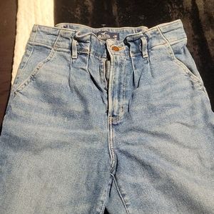 Hollister Mom Jeans